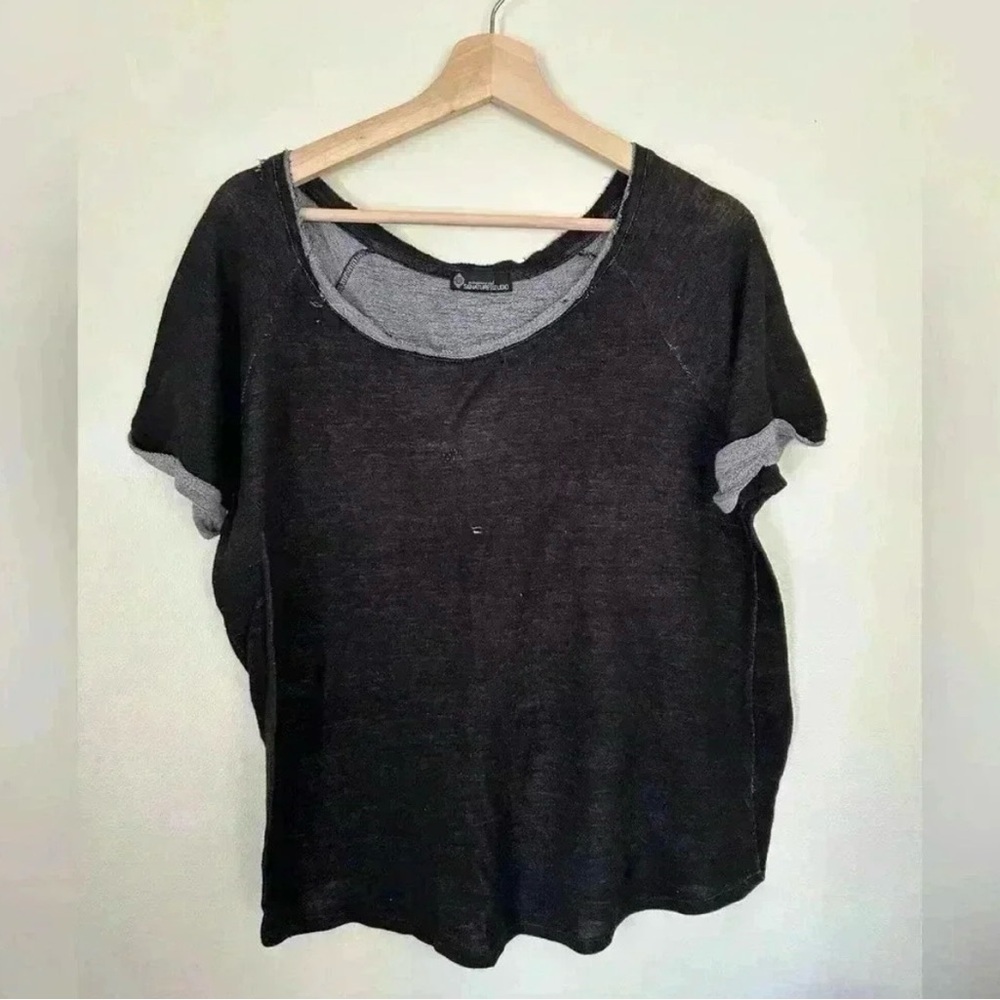 Signature Studio Black Short Sleeve Layered-Look Tee with Gray Trim